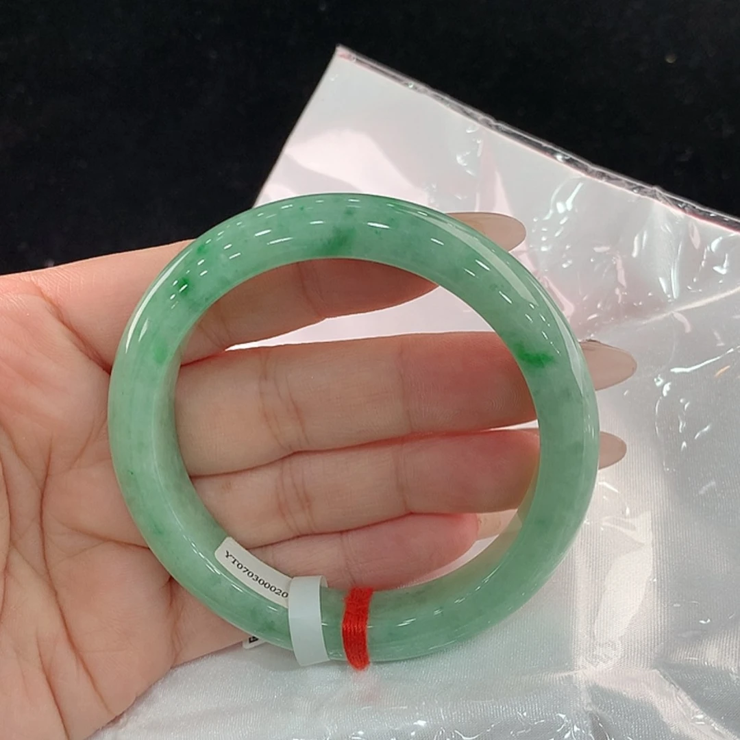 【闪购商品】未镶嵌手镯翡翠57，56/57