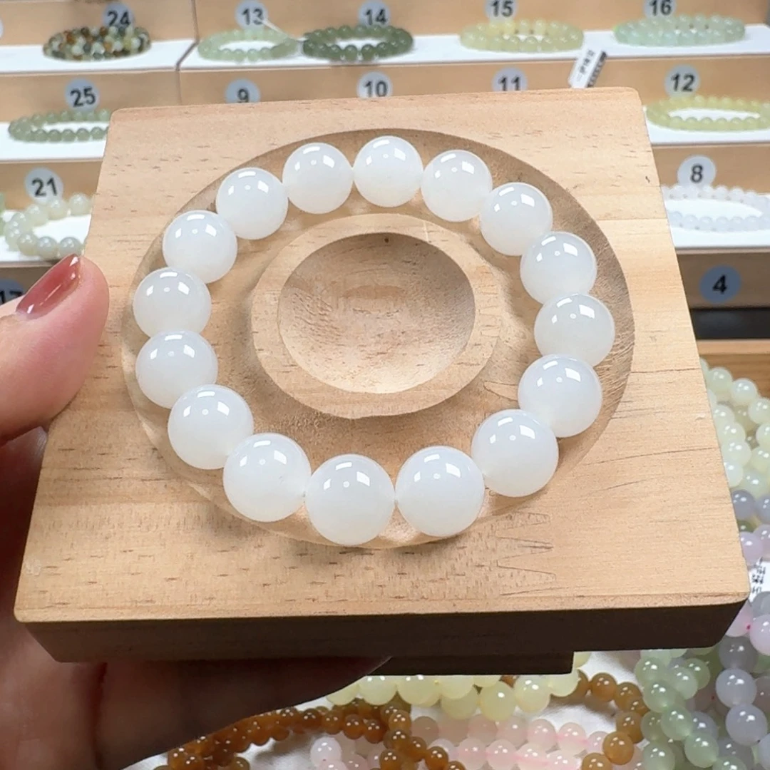 黑***夜和田玉未镶嵌手链10颗珠子