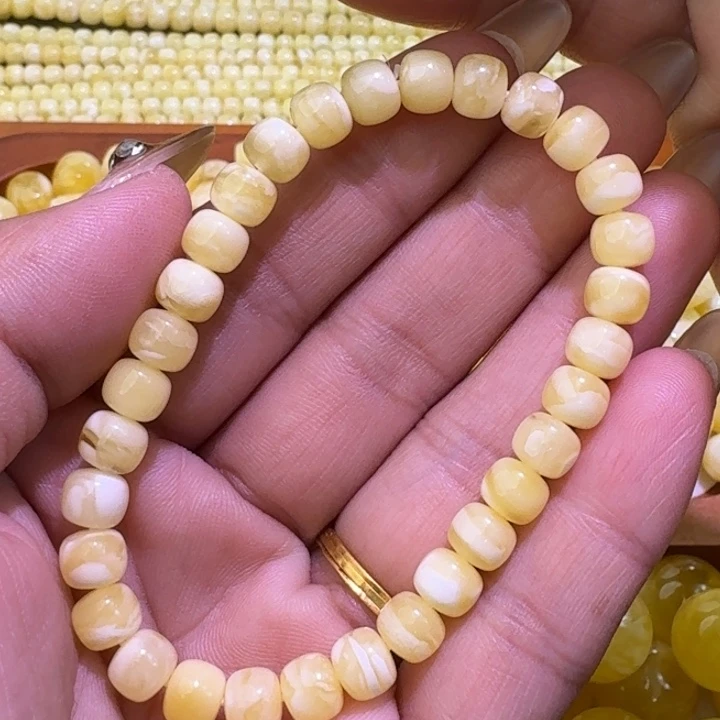 琥珀未镶嵌裸石6.5mm