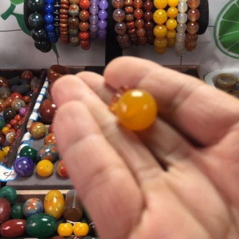 合金颈饰玛瑙/玉髓宝*