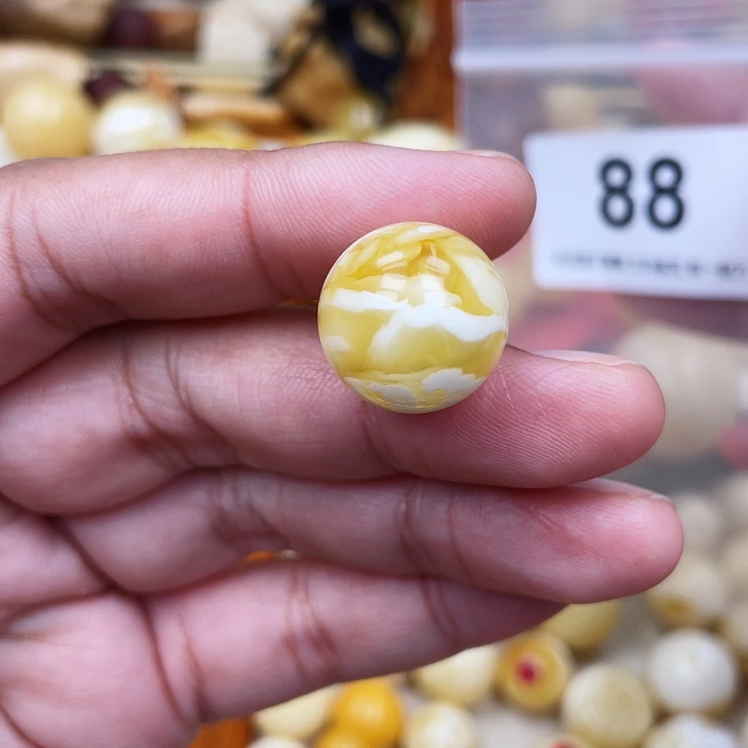 蜜蜡未镶嵌珠宝奇石粉17