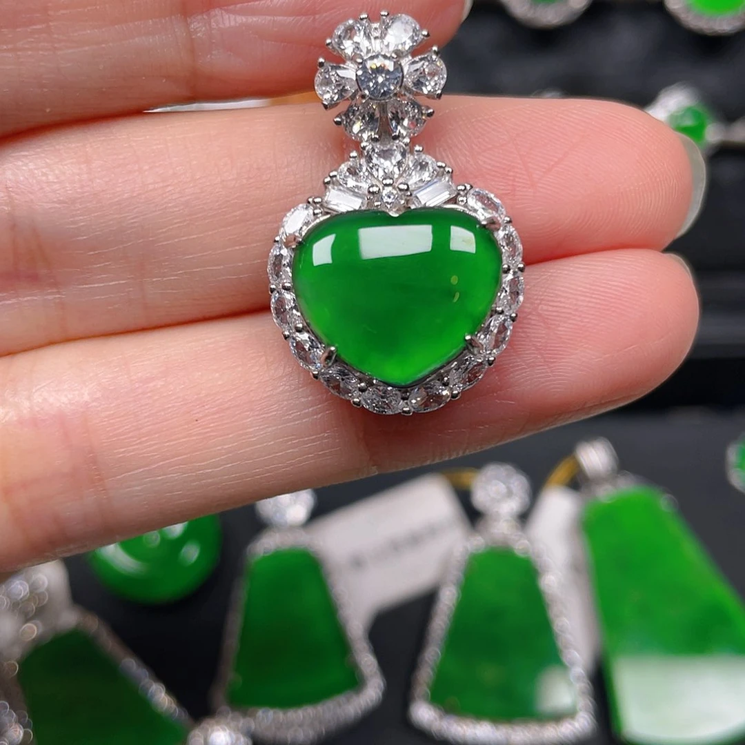 吊坠(不含链)银S925镶嵌翡翠吊坠