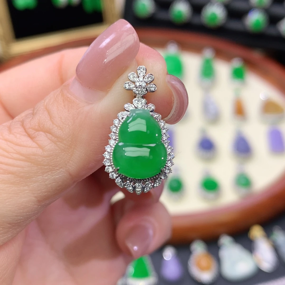 翡翠18K金镶嵌吊坠(不含链)