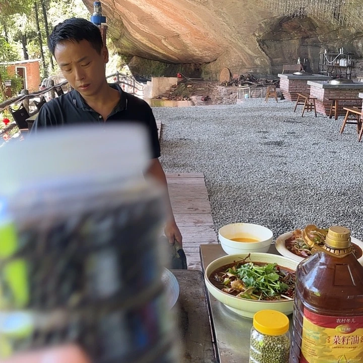 中国大陆农村黑豆豆