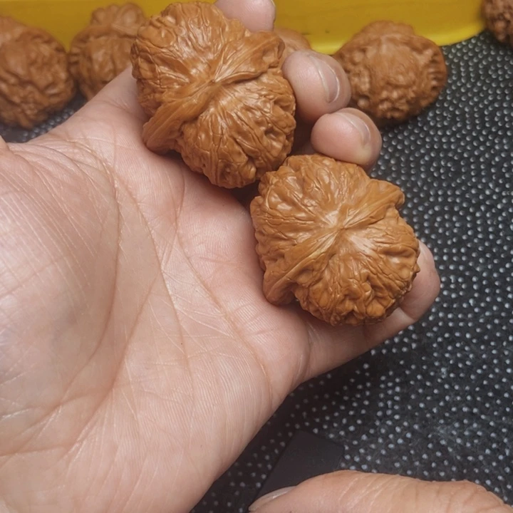 文玩核桃吊坠文玩11