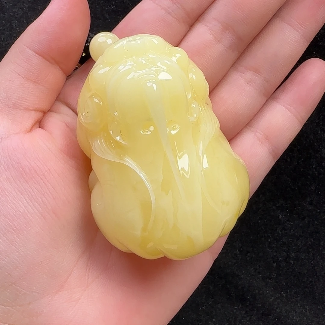 蜜蜡未镶嵌珠宝奇石