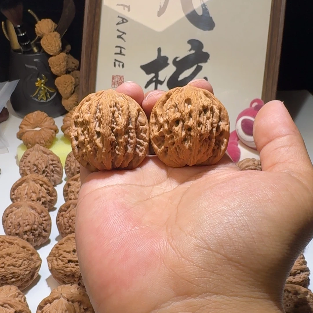 吊坠文玩核桃40尺寸麦穗虎头