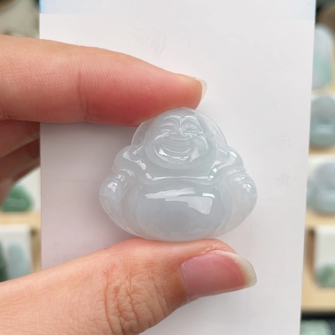 翡翠未镶嵌颈饰佛公