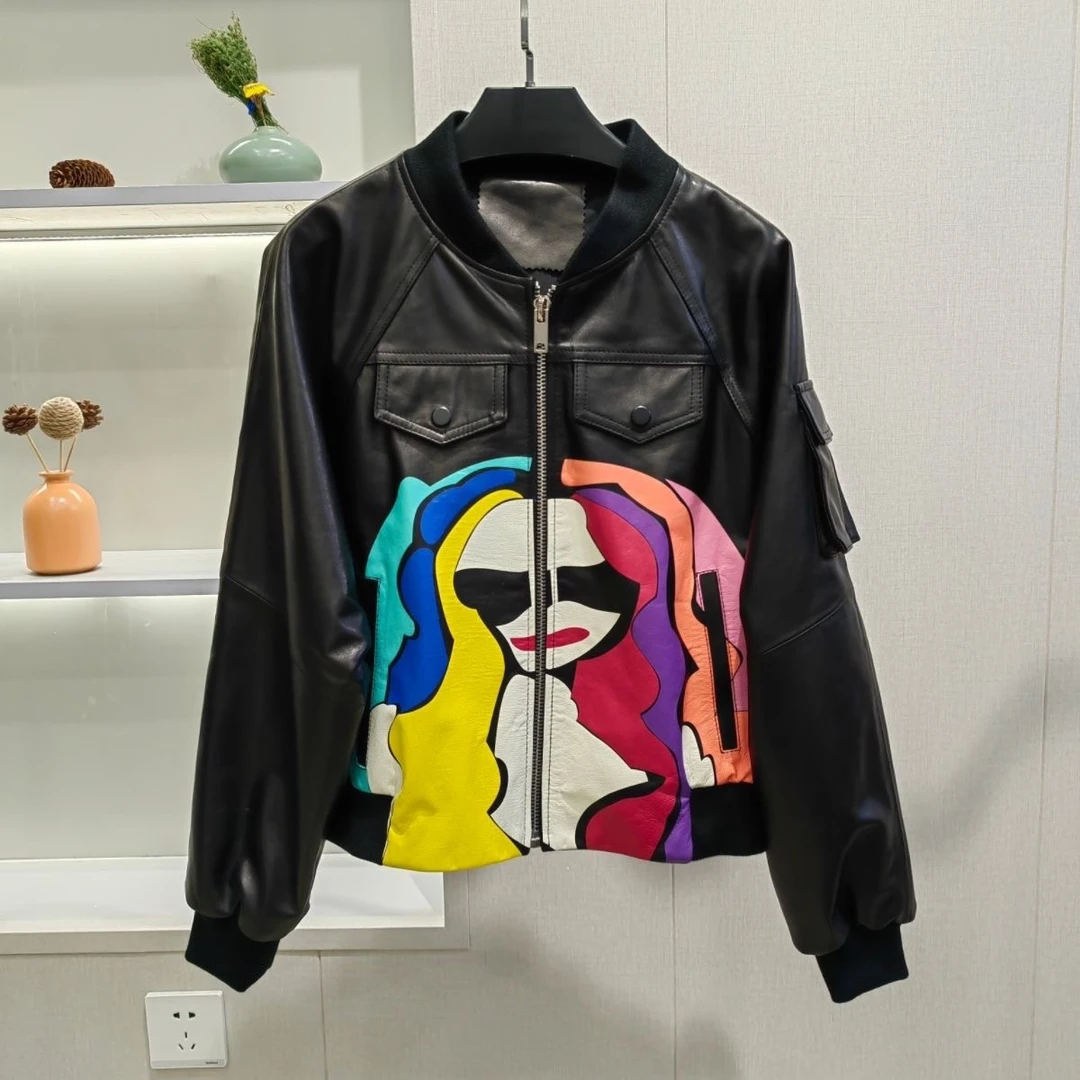 25年春款立领涂鸦彩色美人图皮衣女宽松休闲绵羊皮外套个性短夹克