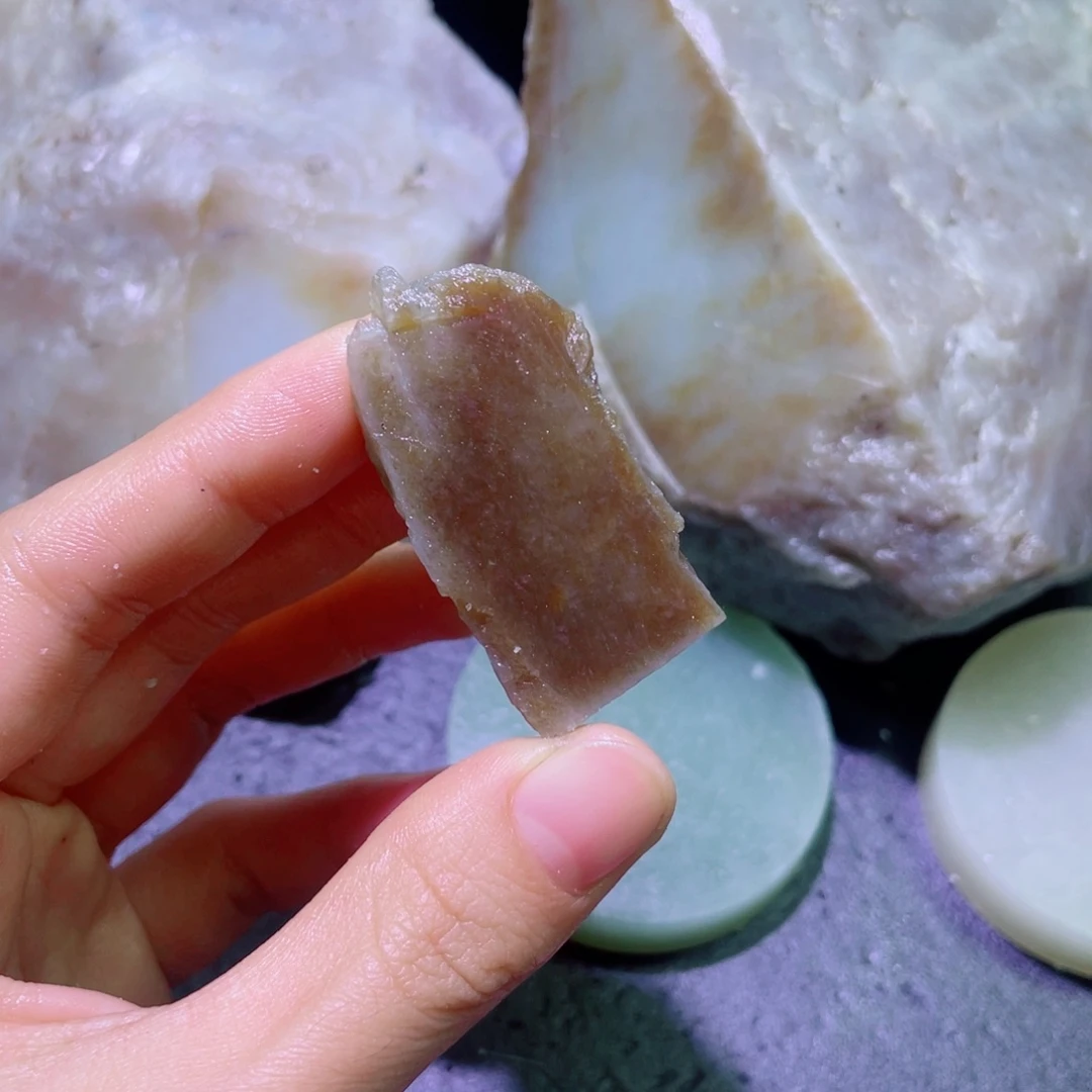 和田玉未镶嵌珠宝半成品