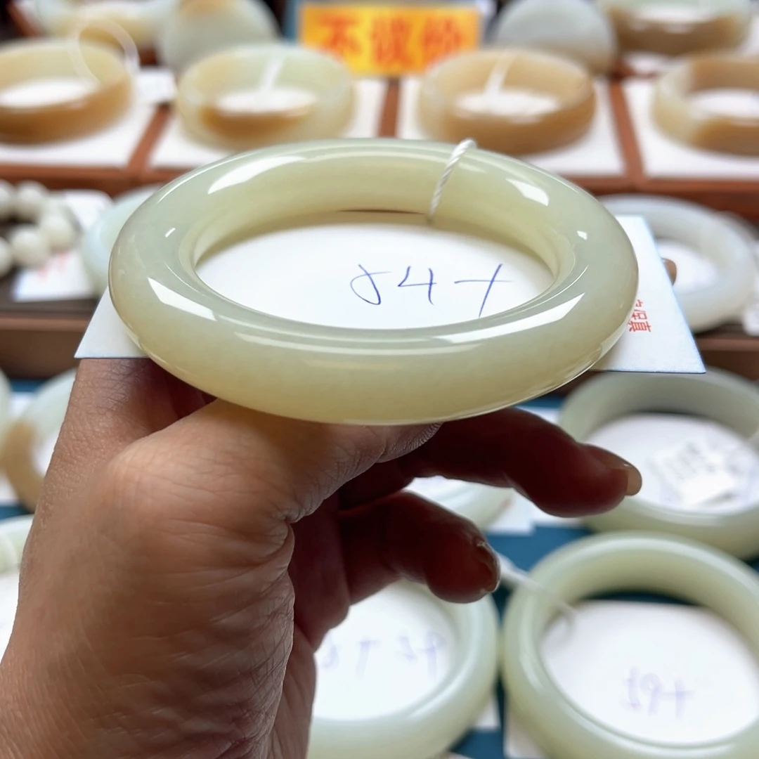 未镶嵌手镯和田玉?****?