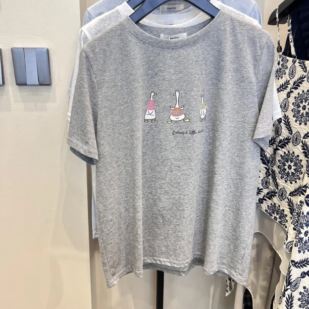 短款真两件套T恤