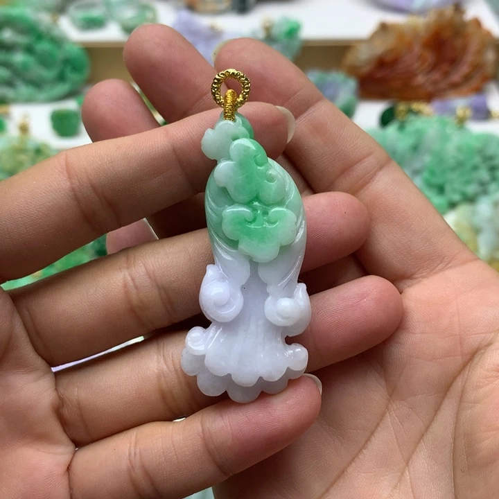 颈饰未镶嵌翡翠翡翠