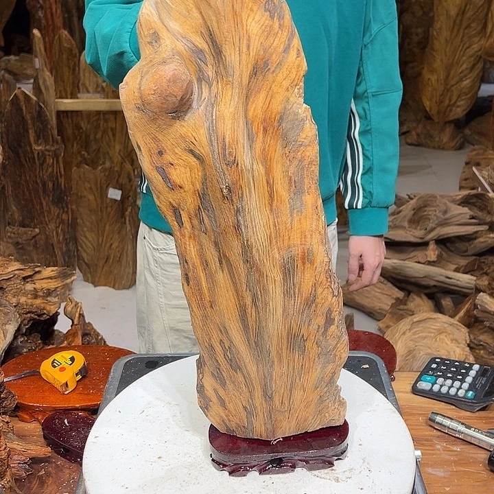 松木（琥珀木）方*