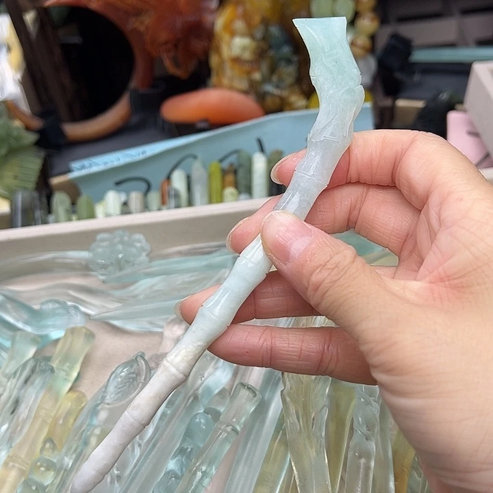 蛇纹石玉未镶嵌发簪