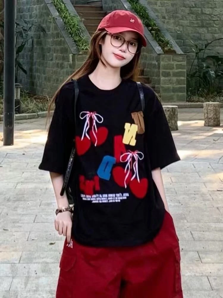 夏季女装2025新款今年流行爆款黑色字母印花T恤炸街独特漂亮上衣