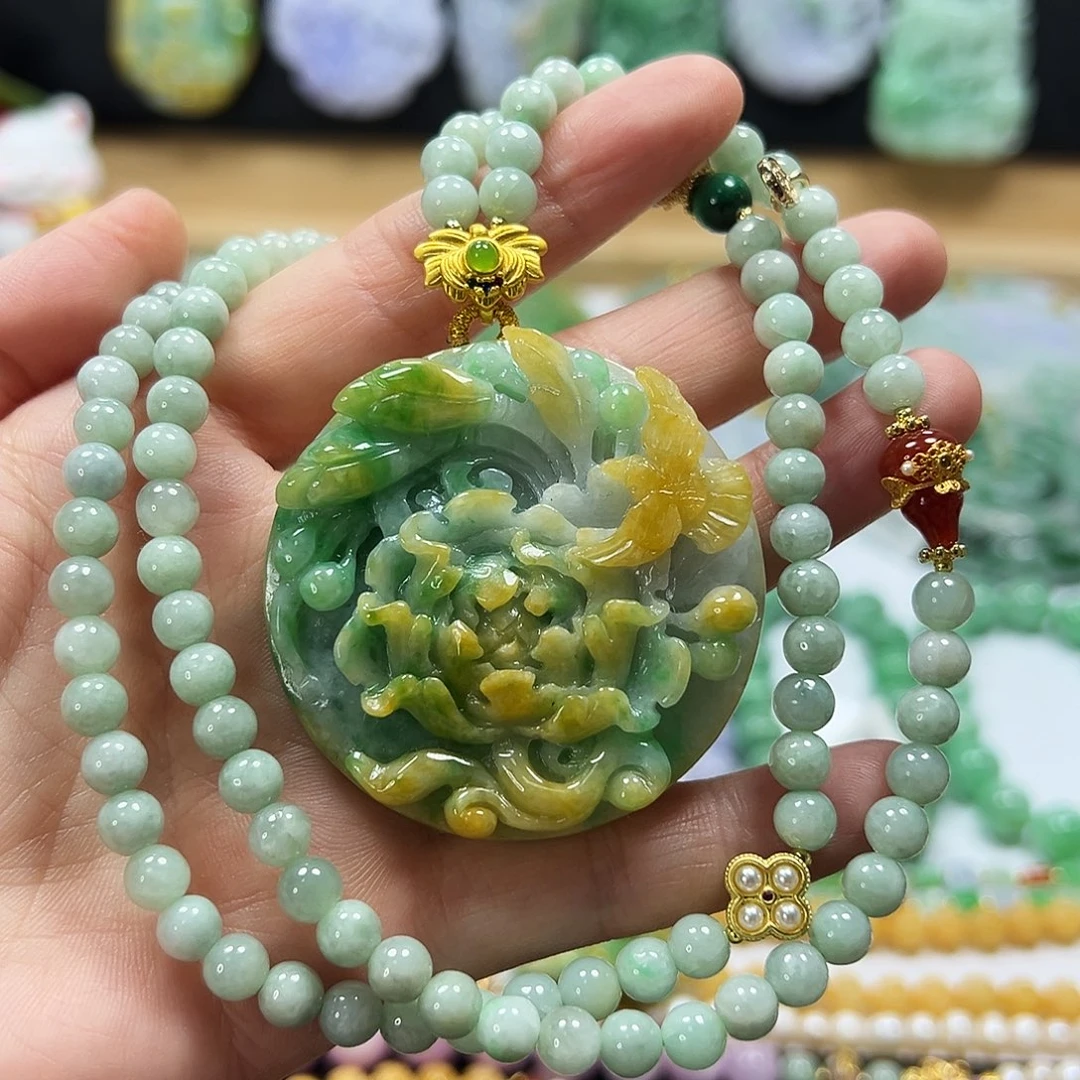 翡翠未镶嵌颈饰吊坠