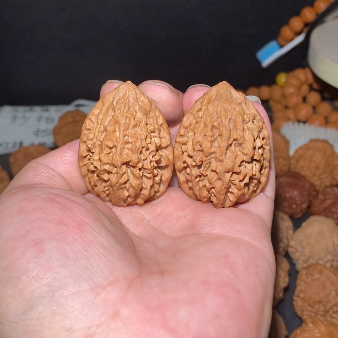 文玩核桃把件招财鼠