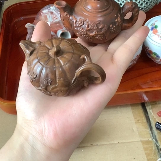 基哥日瓷中古百货