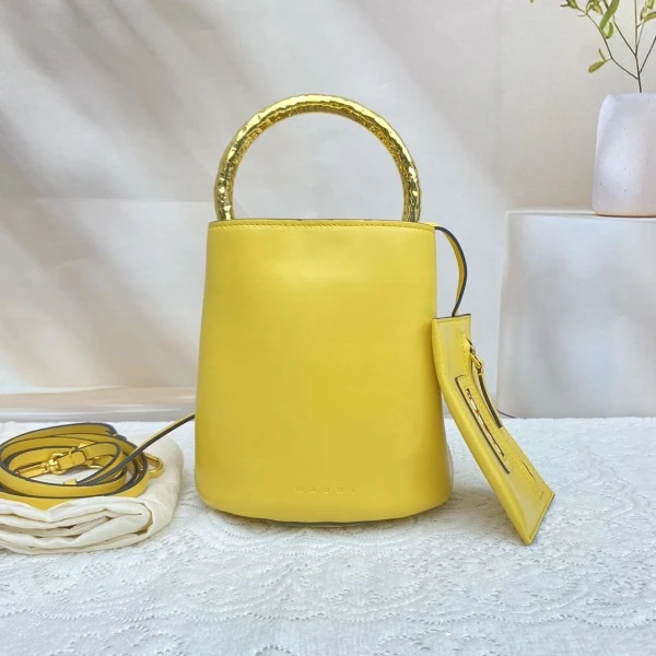 玛尼/包包/95新/250313FZ0042/C18373015722