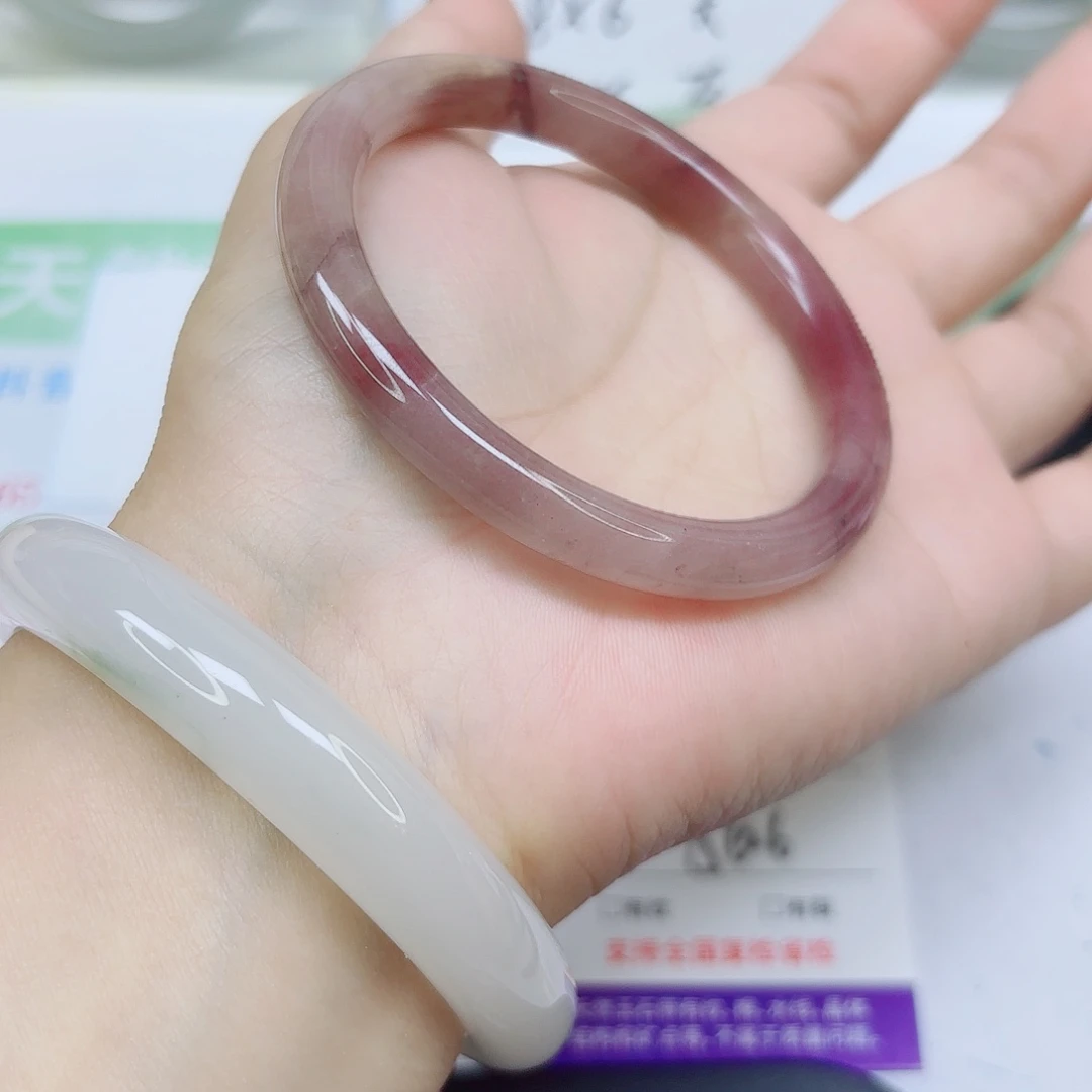 石英质玉未镶嵌手镯39/5657