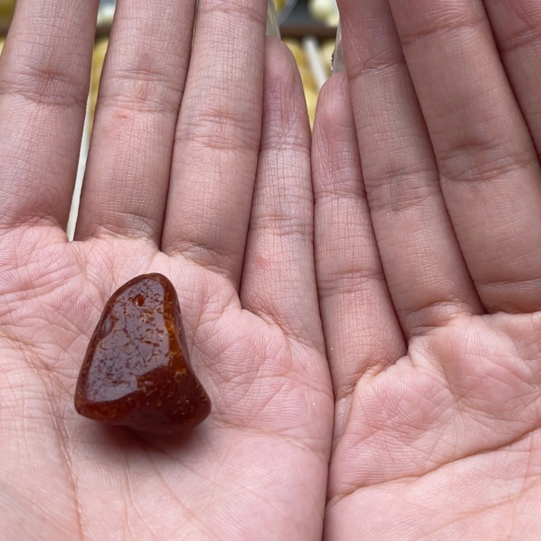 琥珀未镶嵌裸石蜜蜡原石静