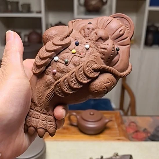 茶宠紫砂金蟾手工制作微暇青水泥