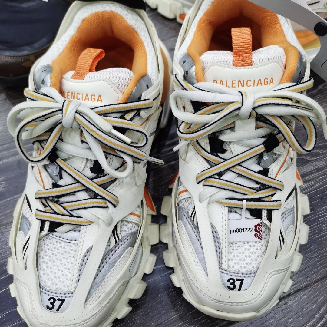 95新 Alexander McQueen/亚历山大·麦昆 巴黎世家平底鞋track白橙