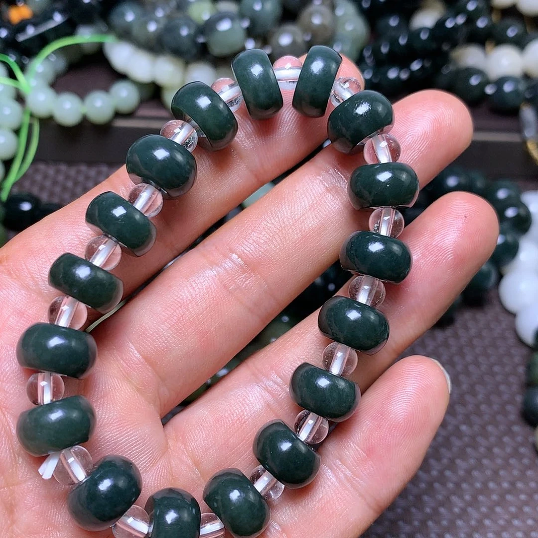 【闪购商品】颈饰未镶嵌和田玉
