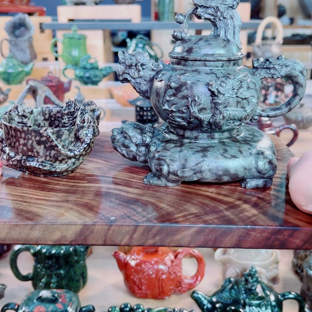 知***心天然石材手工雕刻