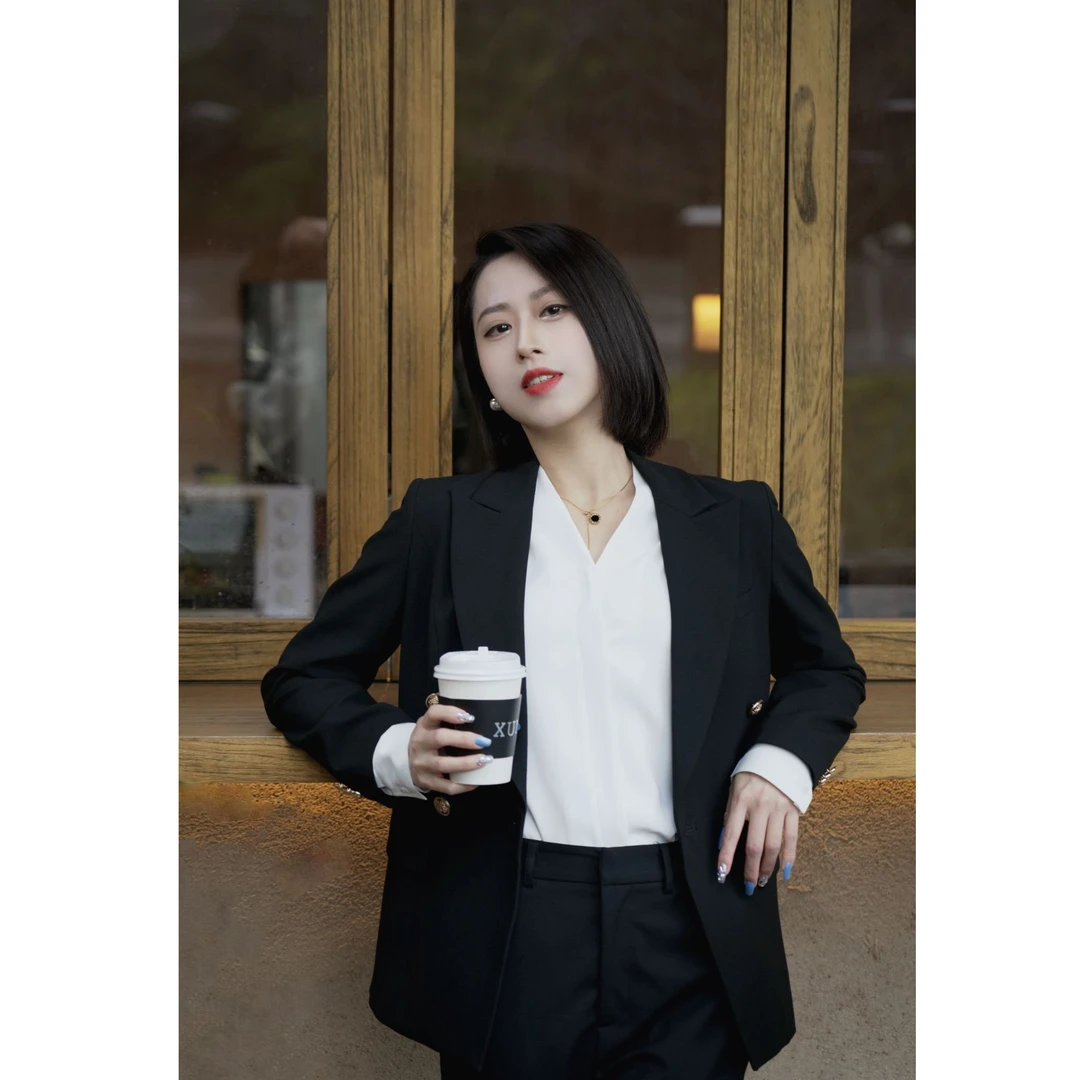 晨CHEN春季新款黑色金四粒扣外套九分烟管裤套装时尚气质显瘦高级