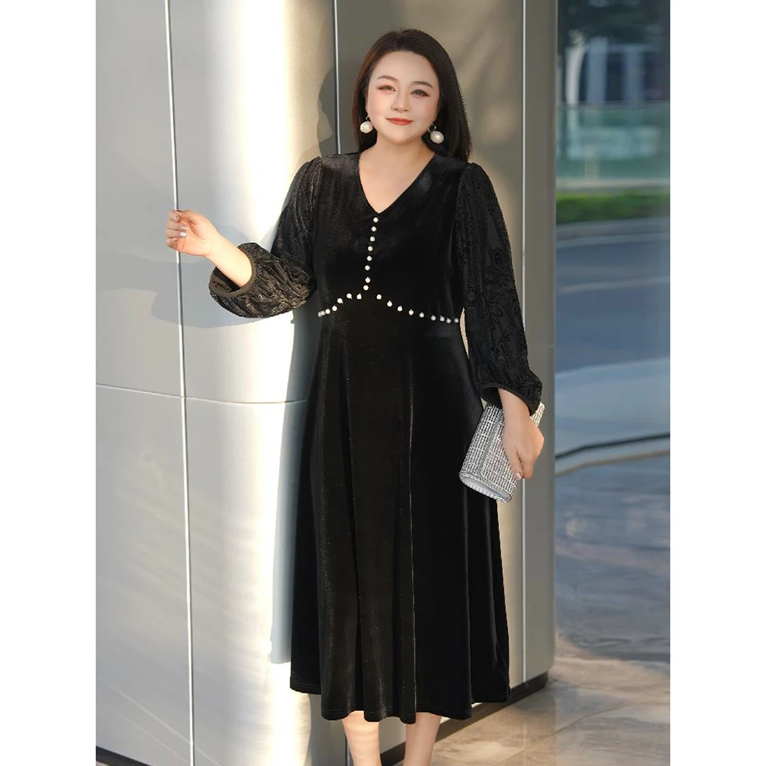 MsShe大码女新春法式优雅气质钉珠丝绒长款连衣裙J~B2411050