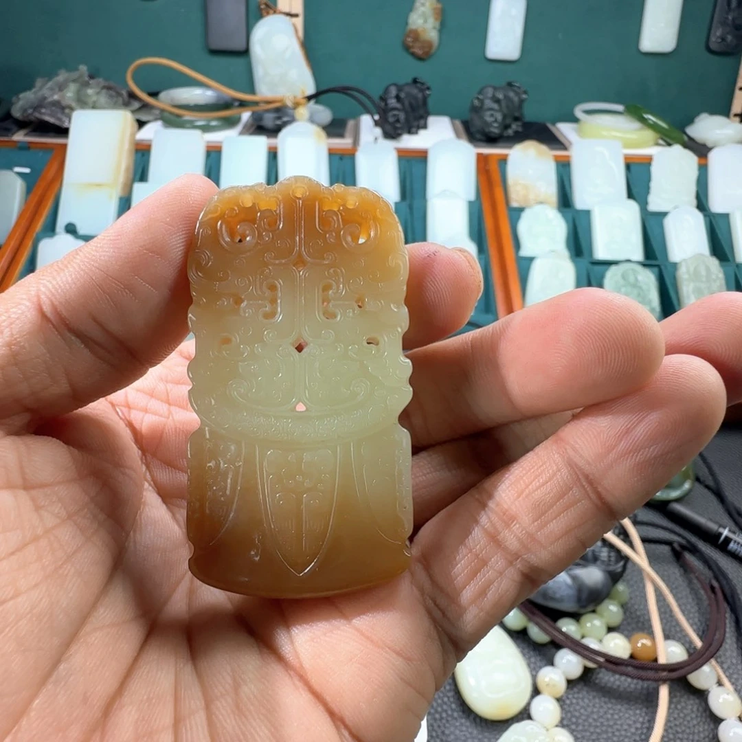 和田玉挂件未镶嵌一*白