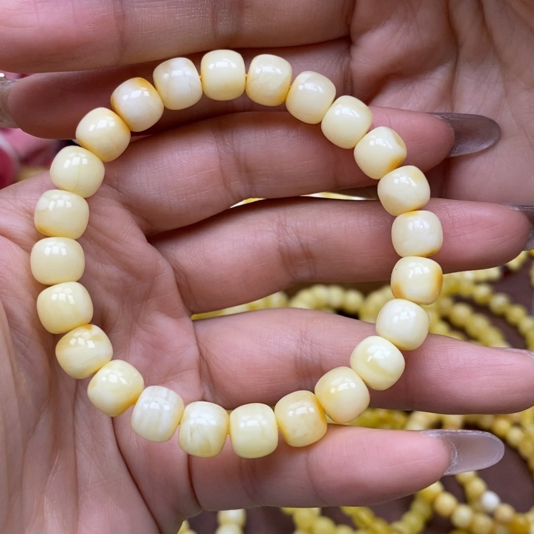 琥珀未镶嵌珠宝奇石浓白蜡