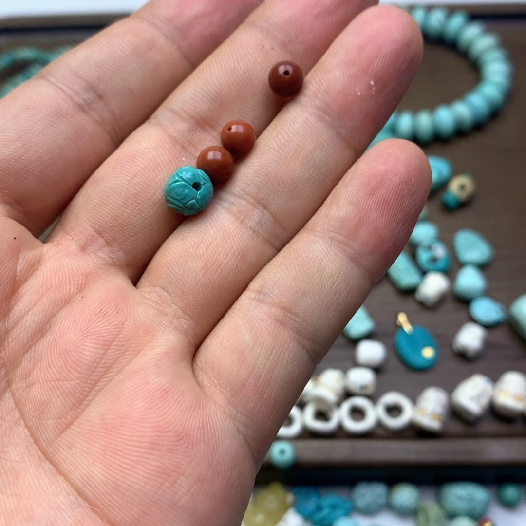 南红玛瑙雕刻未镶嵌