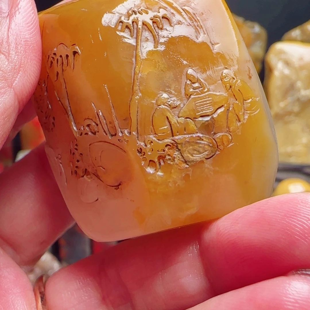 冯***爷昌化石田黄石印章