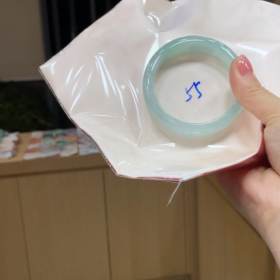 未镶嵌手镯翡翠不退不换