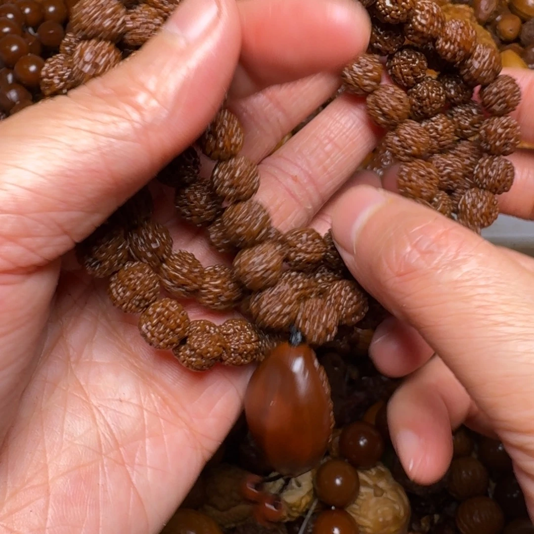 吊坠橄榄核你的电话