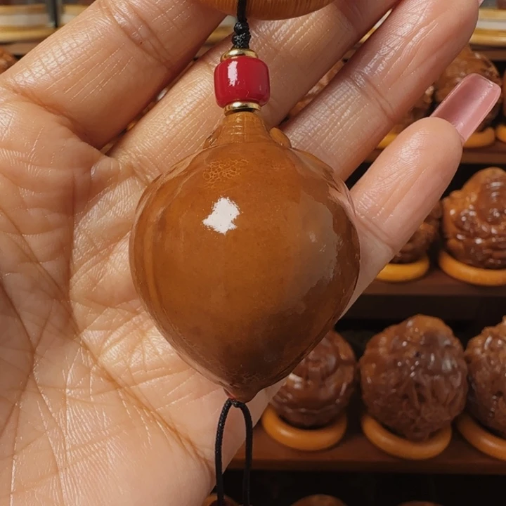 橄榄核把件完**成乌龟手把件38