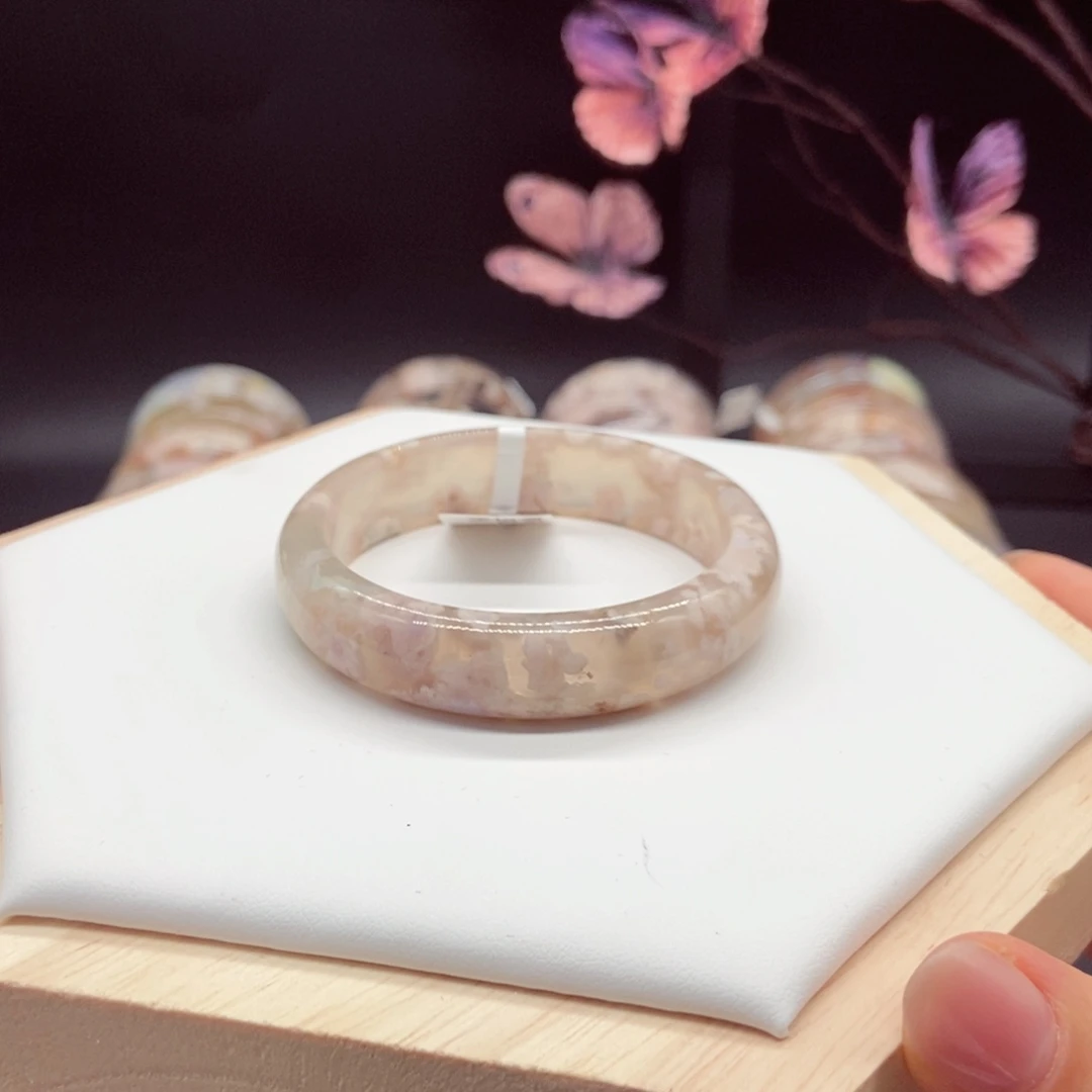 手镯玛瑙/玉髓未镶嵌