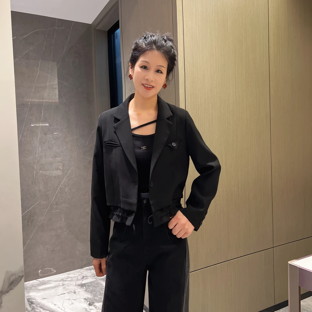 女人阁（西装外套8818）25年新款潮流时尚百搭气质外套