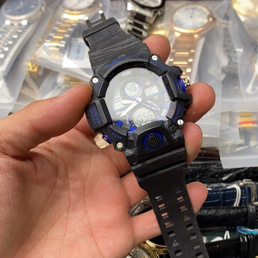 孤品闪电购手表一个