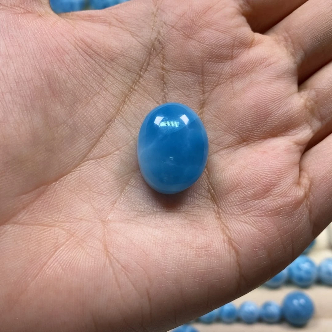 针钠钙石（海纹石）未镶嵌颈饰还***呢
