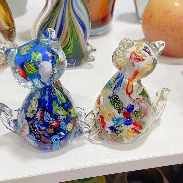 T****琉璃花瓶高度11厘米7厘米