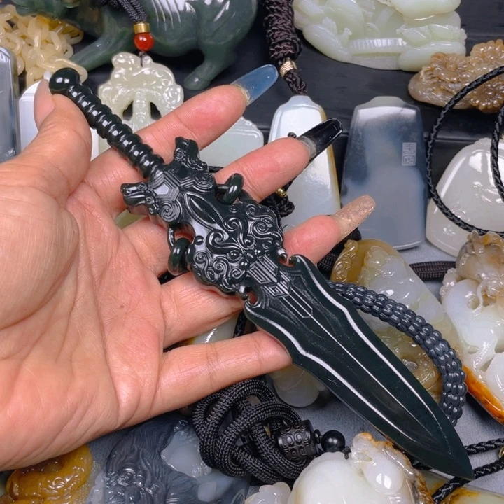 和田玉挂件未镶嵌