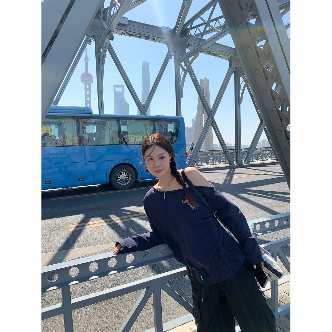 DYANGJUN【4月28号10:00AM 卫衣】斜肩宽松卫衣