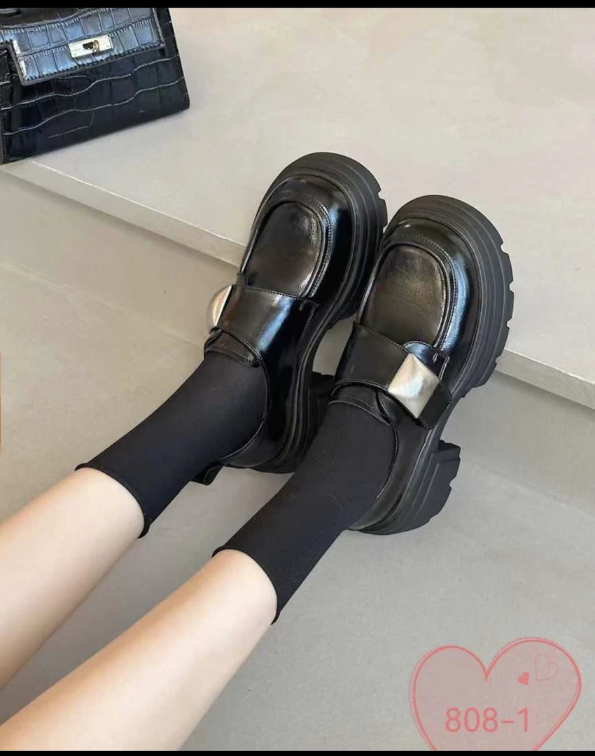 百搭休闲时尚加绒乐福鞋