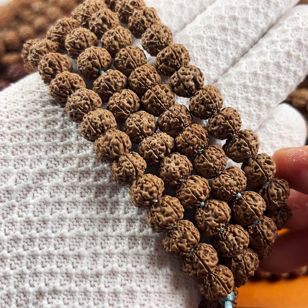 金刚菩提吊坠玉梅花 9➕108