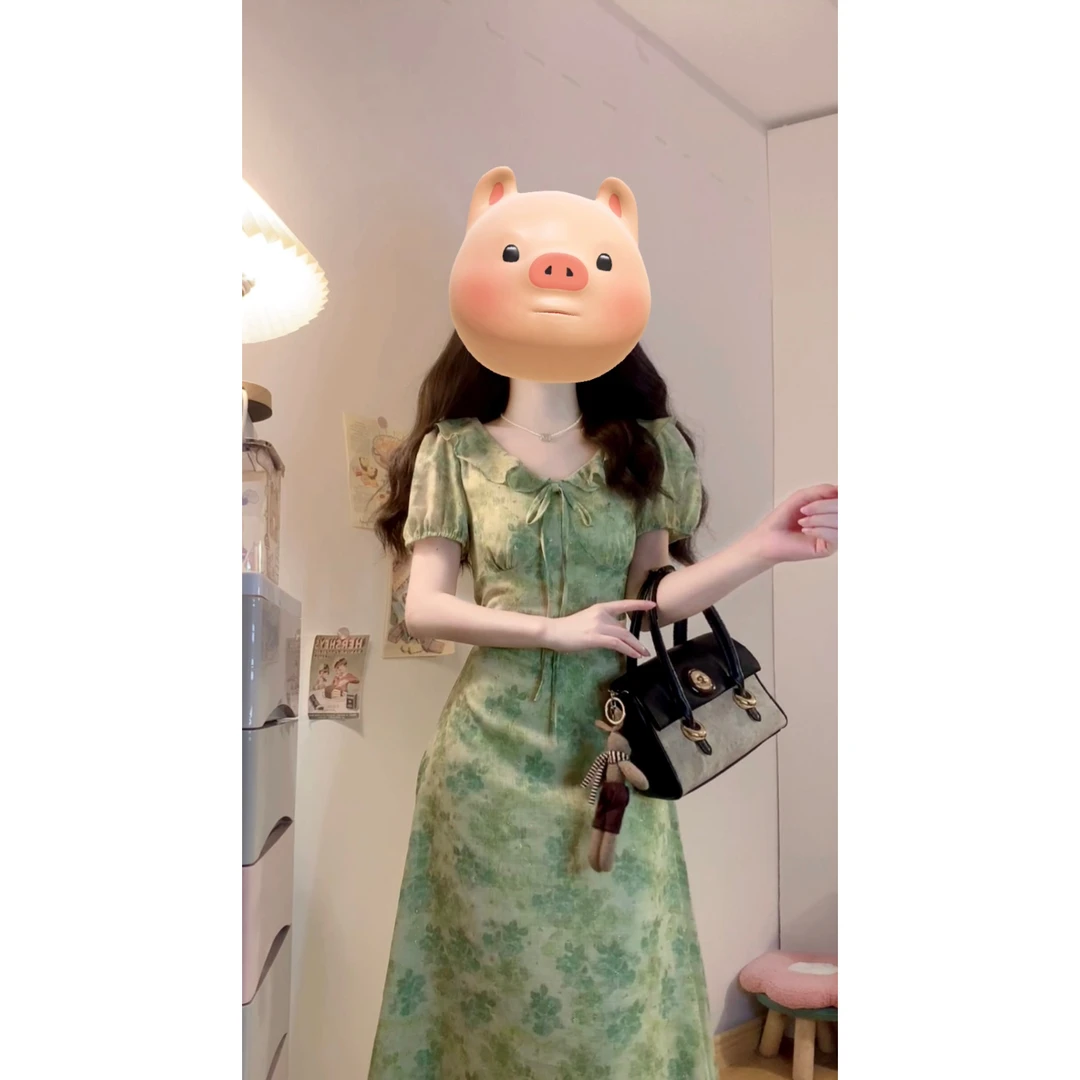大码胖MM法式荷叶边气质海边2025甜美可爱风格衣服小碎花连衣裙