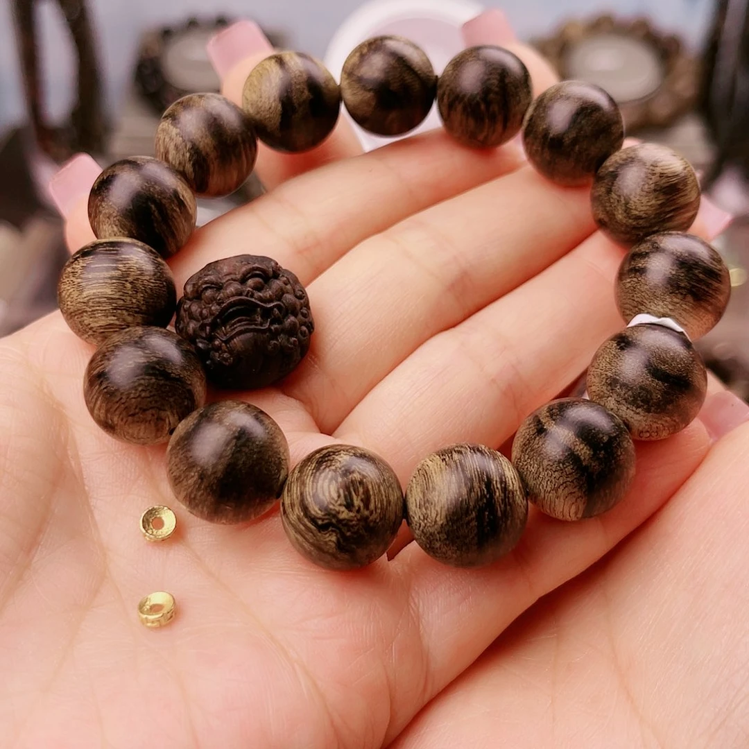 沉香手串唐***精越南芽庄老白棋玉化老料满樱子瘤疤虎斑纹定制